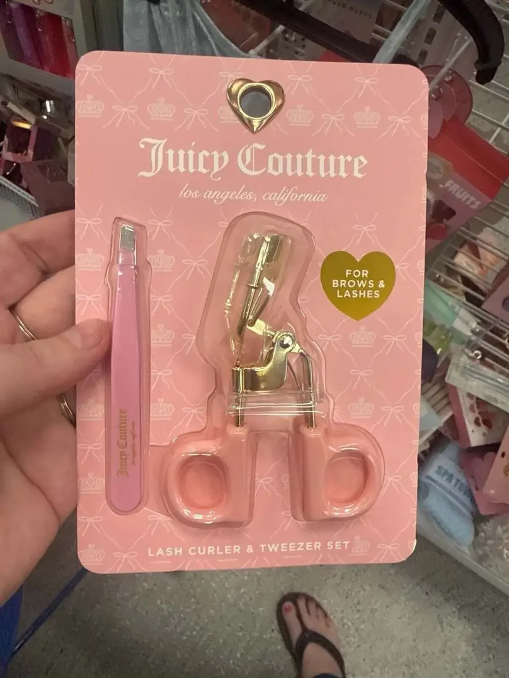 Juicy‎ Couture heart-shaped makeup / complexion set...